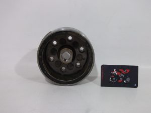 VOLANTE MAGNETICO
 YAMAHA TMAX 2001/03
